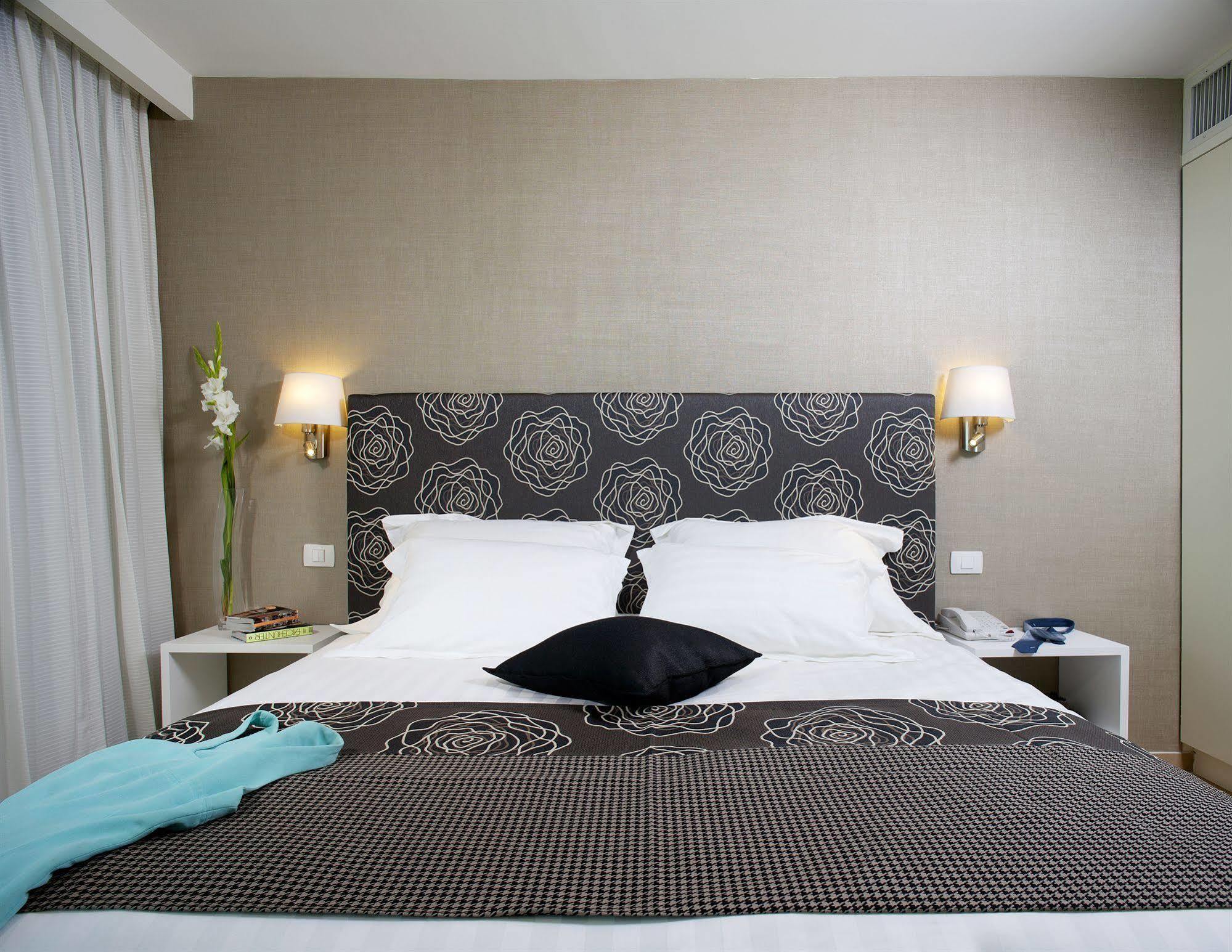 West All Suites Hotel Aszdod Zewnętrze zdjęcie